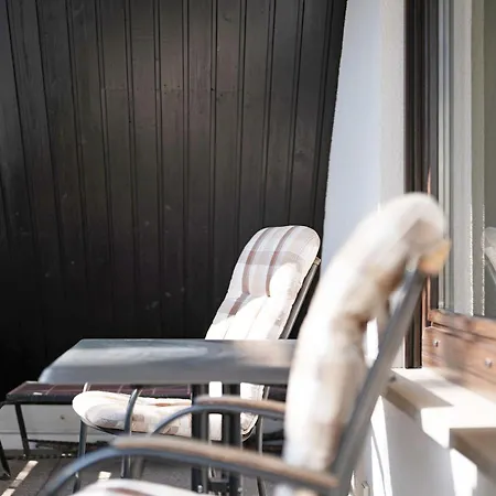 2 Wohnung, Mit Sonnenterasse Apartment